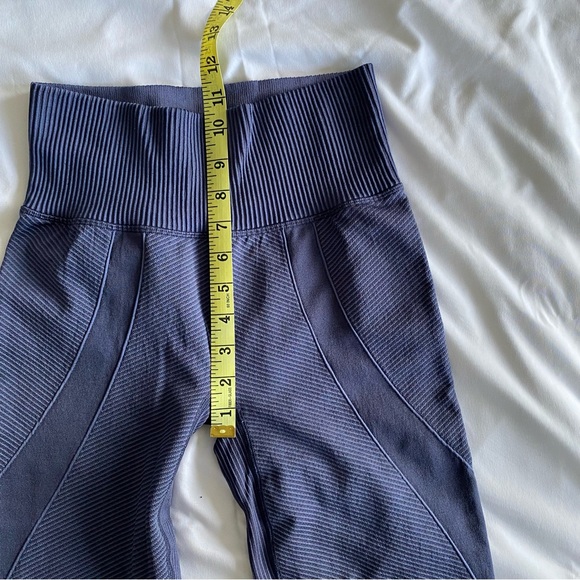 Seamless Quarter Zip Rib-Panelled Top and Pants Set - Picture 14 of 15